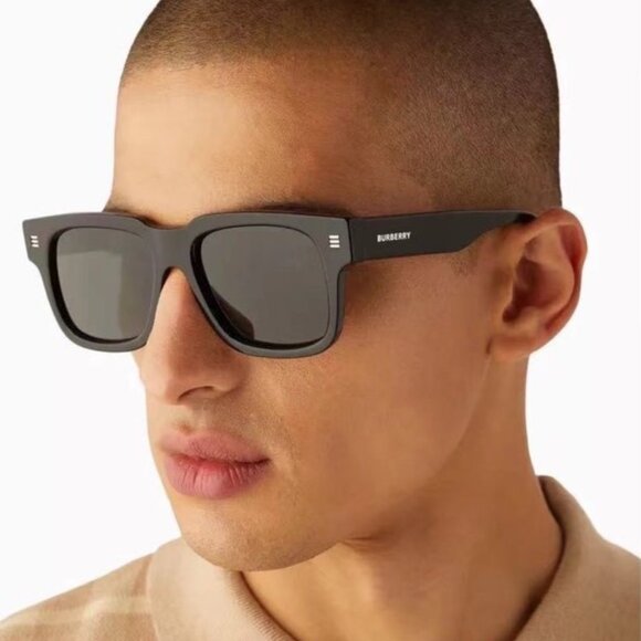 BRAND NEW Burberry BE4394 300187 Black Dark Grey Unisex Square Sunglasses